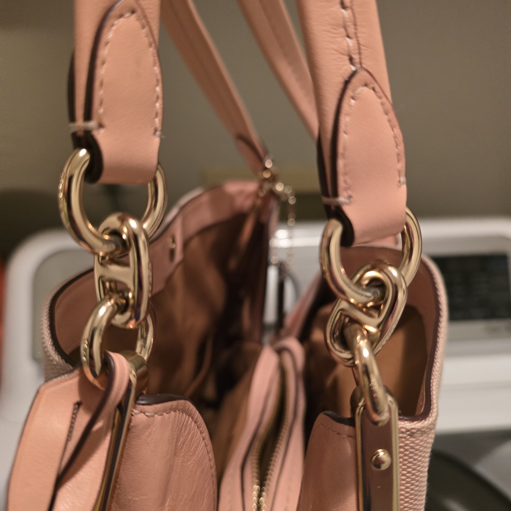 Coach Blush Pink Shoulder Bag with Gold Accents - Picture 10 of 11